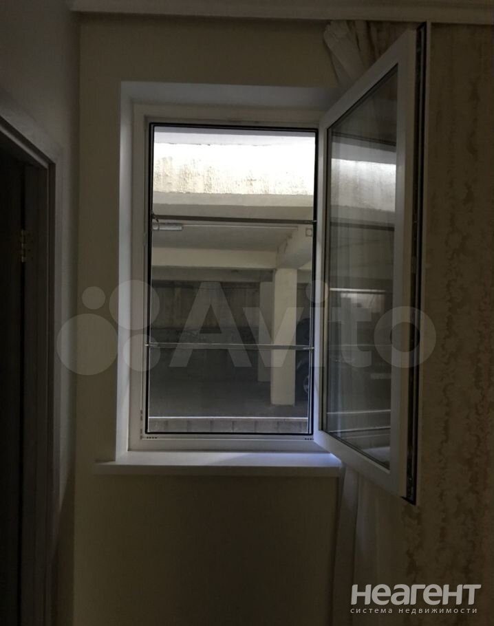 Продается 3-х комнатная квартира, 44 м²