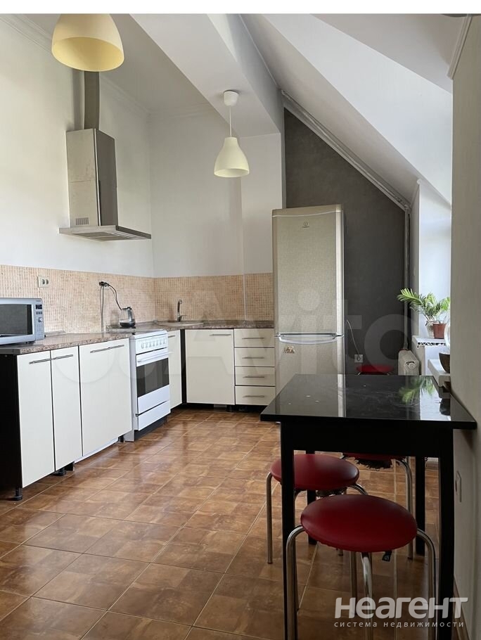 Продается 1-комнатная квартира, 36,6 м²