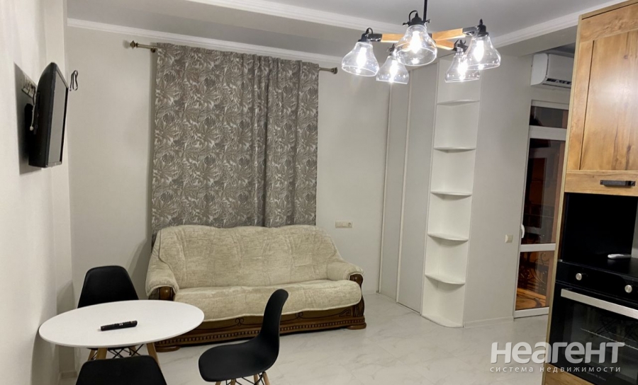 Продается 1-комнатная квартира, 30 м²