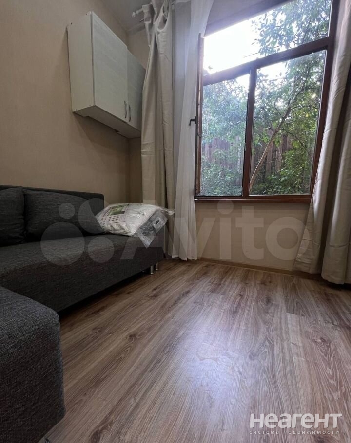 Продается 1-комнатная квартира, 15 м²