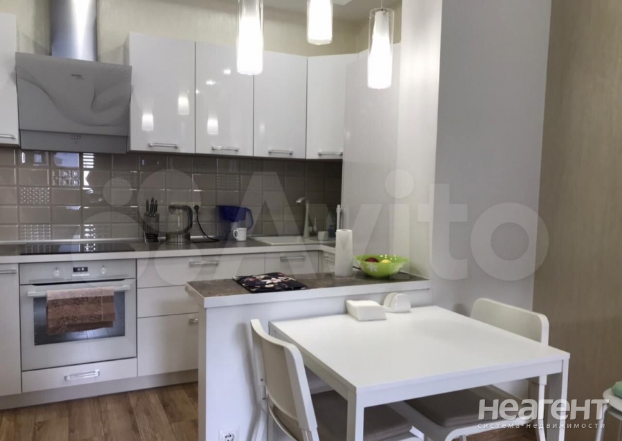 Сдается 1-комнатная квартира, 35 м²