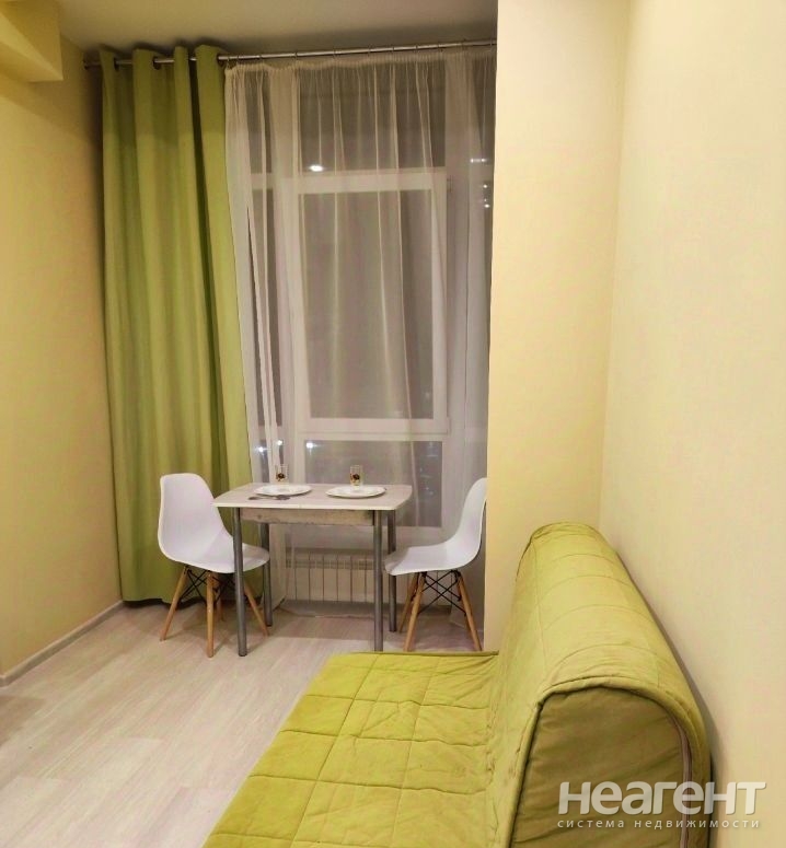 Продается 1-комнатная квартира, 32,5 м²