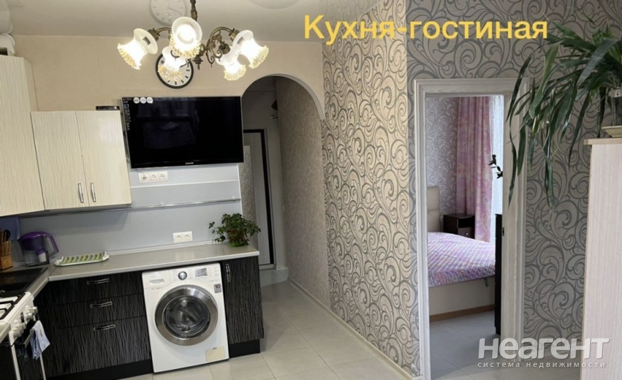 Продается 2-х комнатная квартира, 42 м²