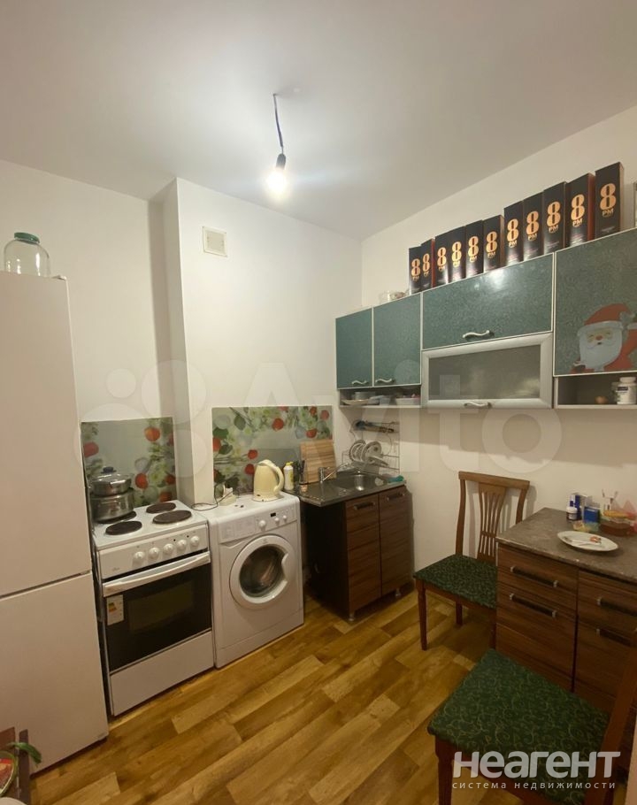 Продается 1-комнатная квартира, 28 м²