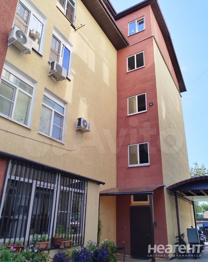 Продается 3-х комнатная квартира, 49 м²