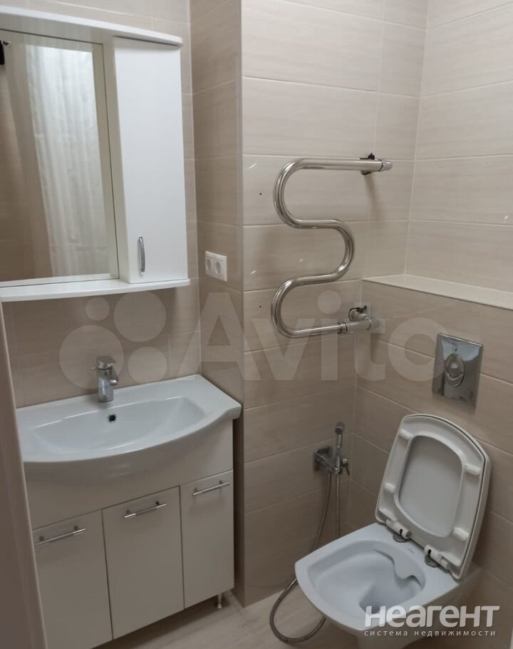 Продается 1-комнатная квартира, 30 м²