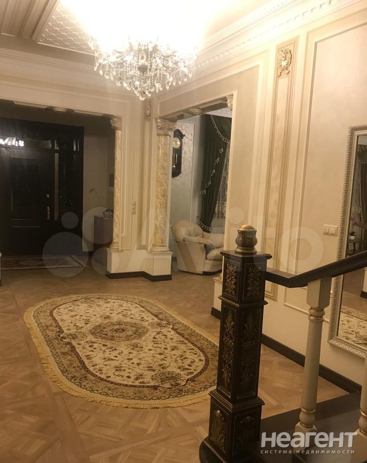 Сдается Дом, 500 м²