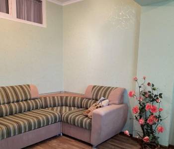 Продается Многокомнатная квартира, 81 м²