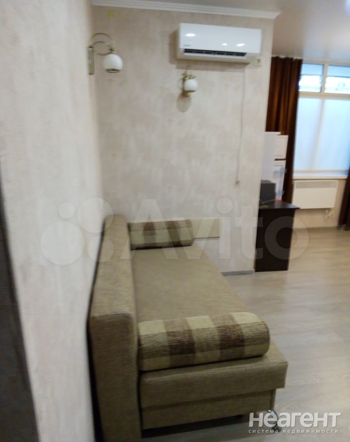 Продается 1-комнатная квартира, 21,8 м²