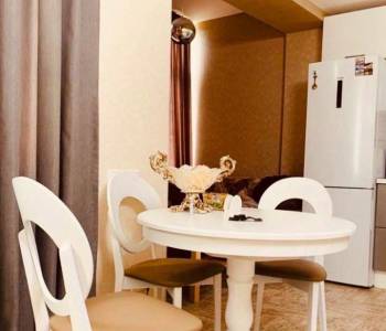 Продается 1-комнатная квартира, 38 м²