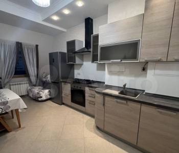 Продается 1-комнатная квартира, 40,6 м²