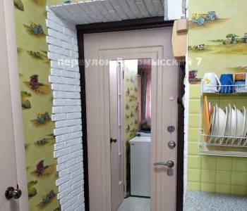 Продается 1-комнатная квартира, 18,2 м²