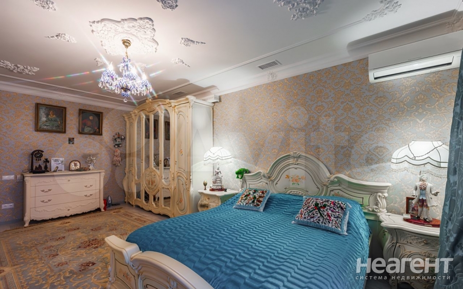 Продается 3-х комнатная квартира, 125 м²