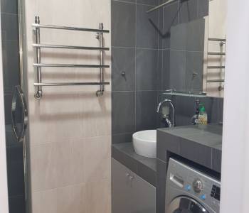 Продается 1-комнатная квартира, 33 м²