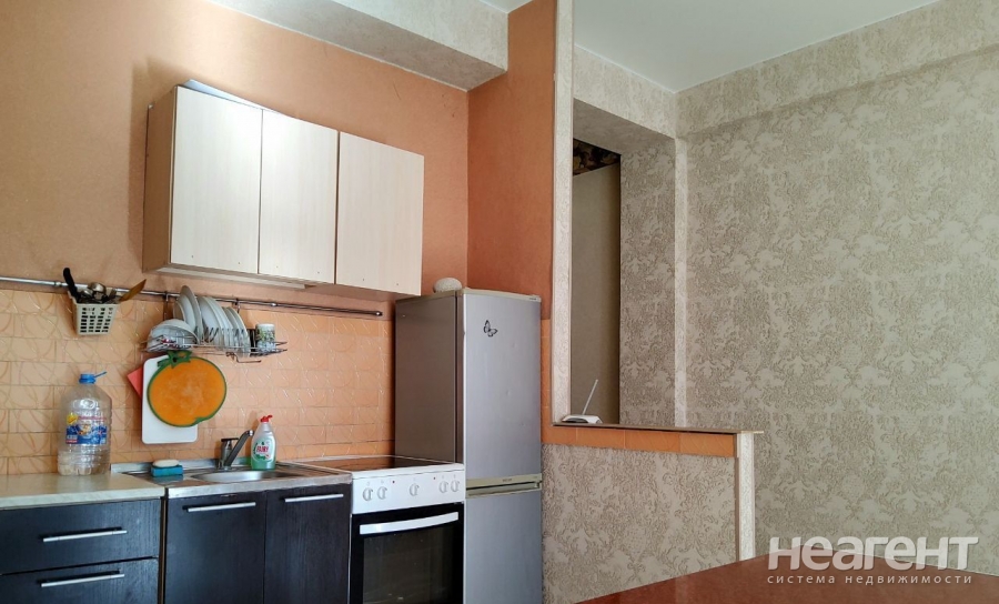 Сдается 1-комнатная квартира, 45 м²