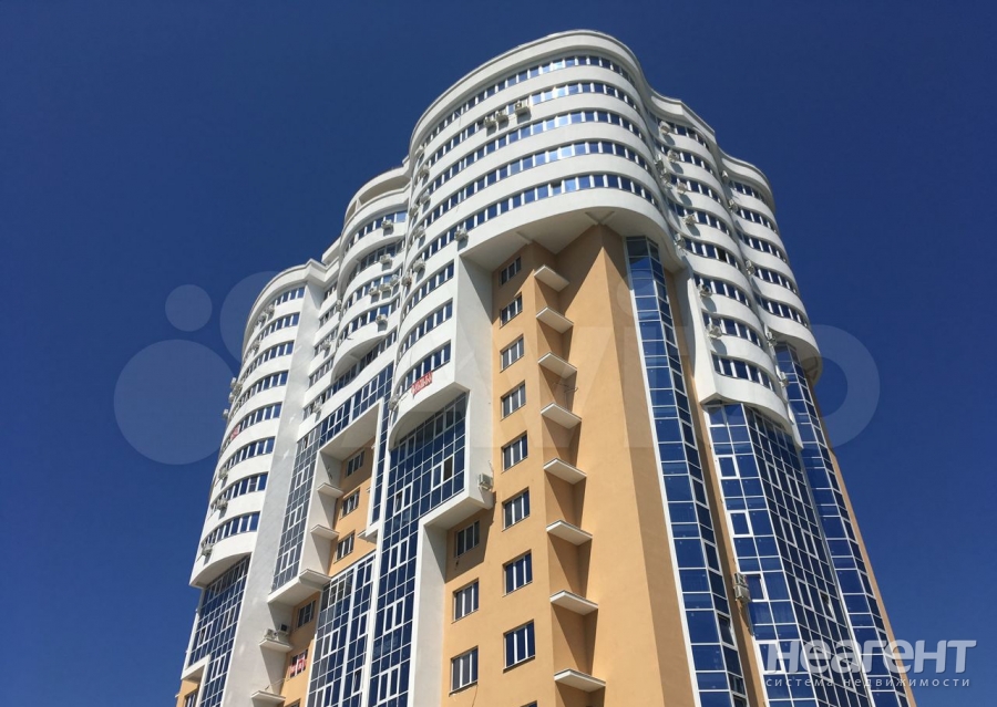 Продается 2-х комнатная квартира, 76 м²