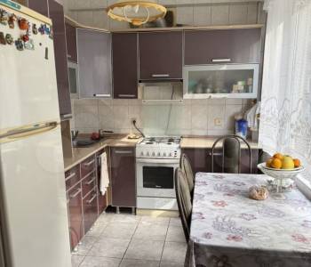 Продается Многокомнатная квартира, 73 м²