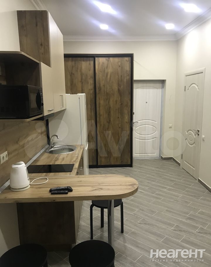 Продается 1-комнатная квартира, 27 м²