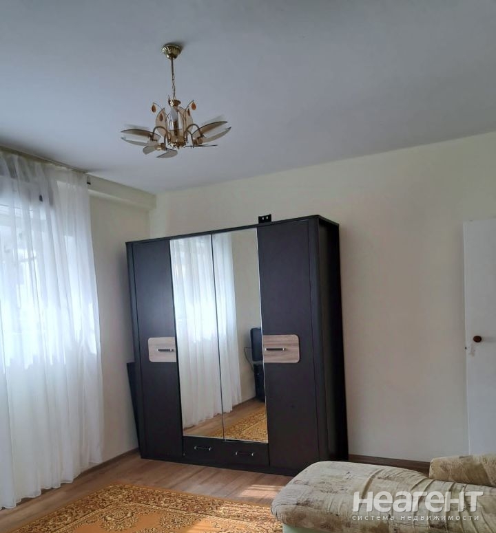 Продается 2-х комнатная квартира, 60 м²