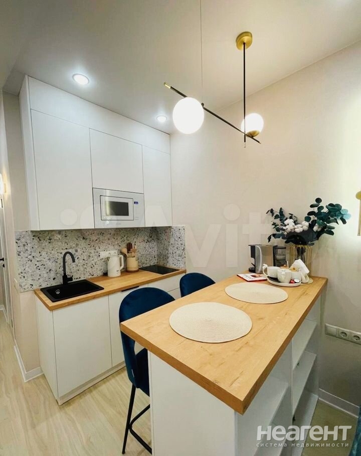 Продается 1-комнатная квартира, 24,1 м²