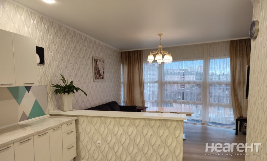 Продается 2-х комнатная квартира, 82 м²