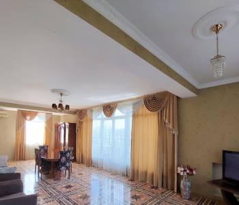 Продается Дом, 488 м²