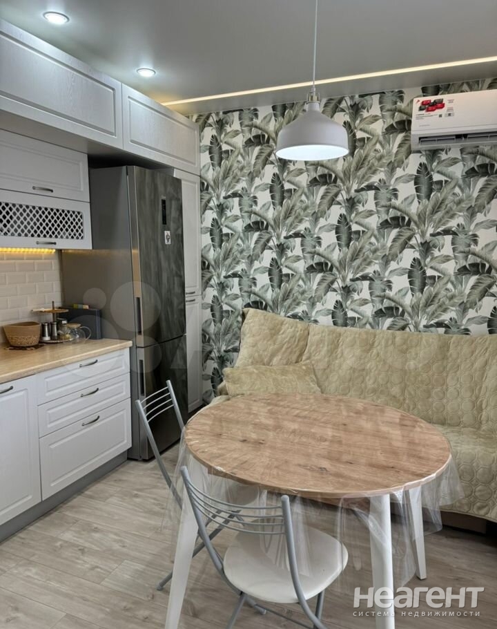 Продается 2-х комнатная квартира, 66 м²