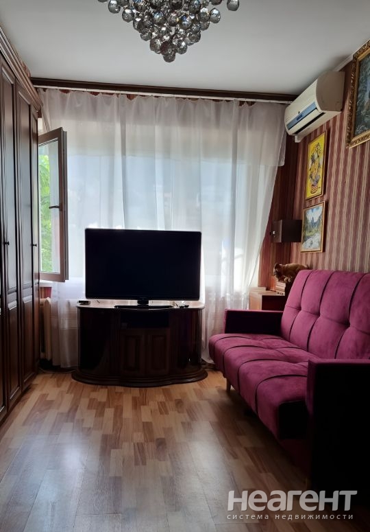 Продается 1-комнатная квартира, 30 м²