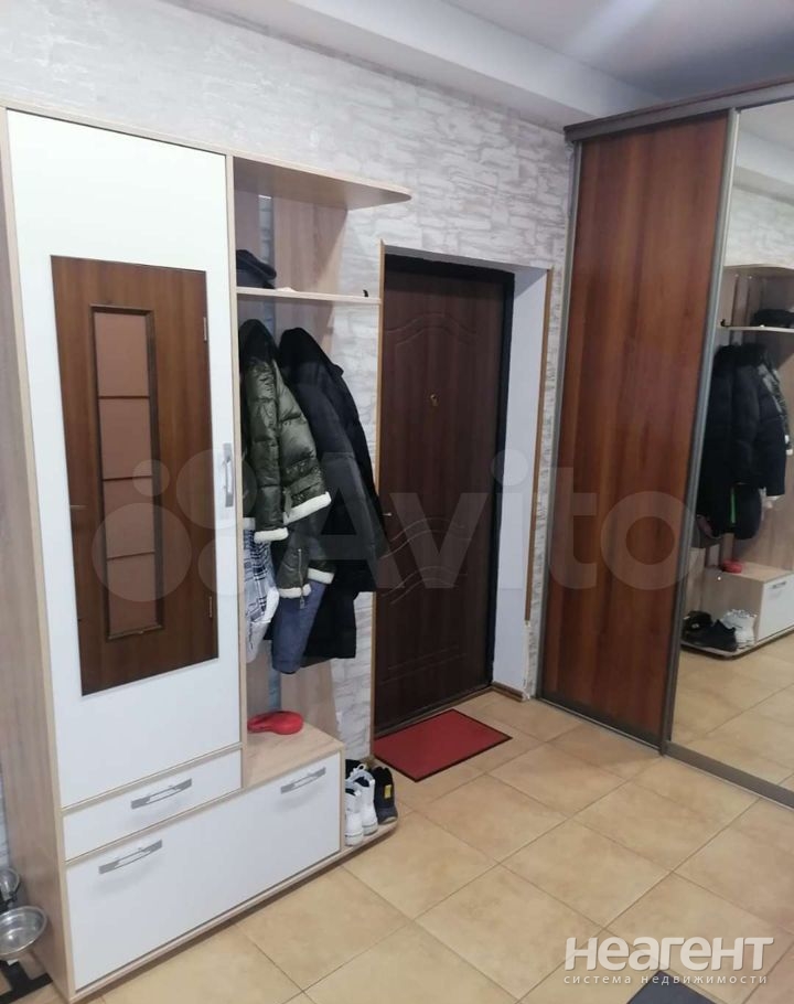 Продается 3-х комнатная квартира, 61 м²