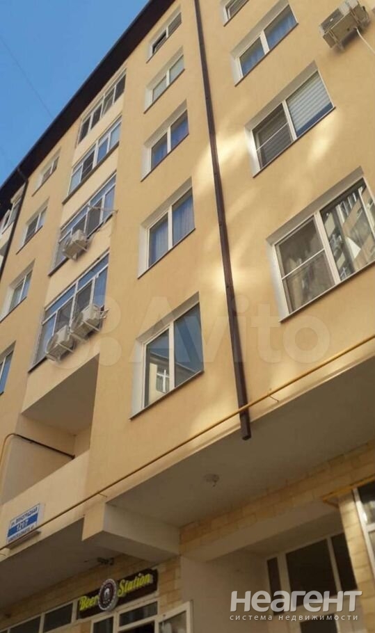 Продается 1-комнатная квартира, 32 м²