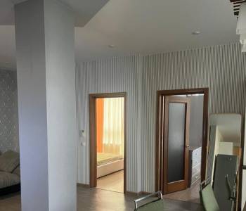 Сдается Многокомнатная квартира, 75 м²