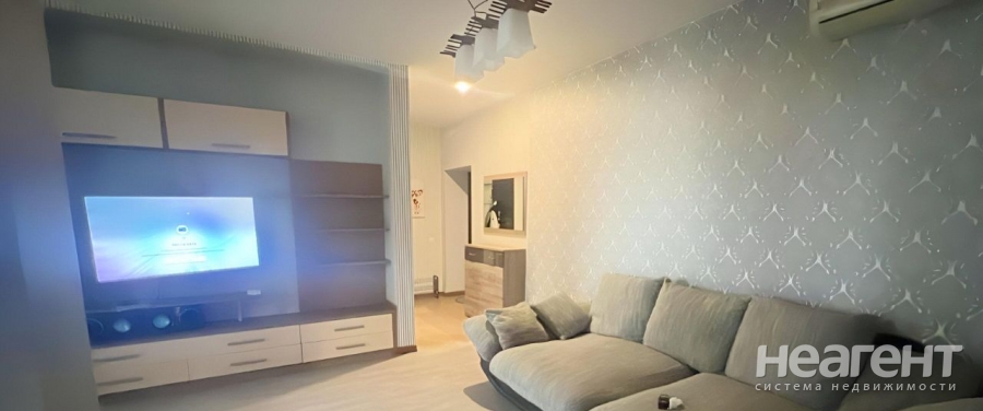 Сдается Многокомнатная квартира, 75 м²