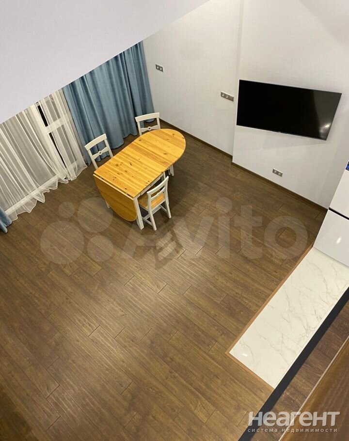 Продается 2-х комнатная квартира, 60 м²