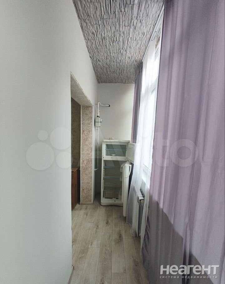 Продается 1-комнатная квартира, 35,9 м²