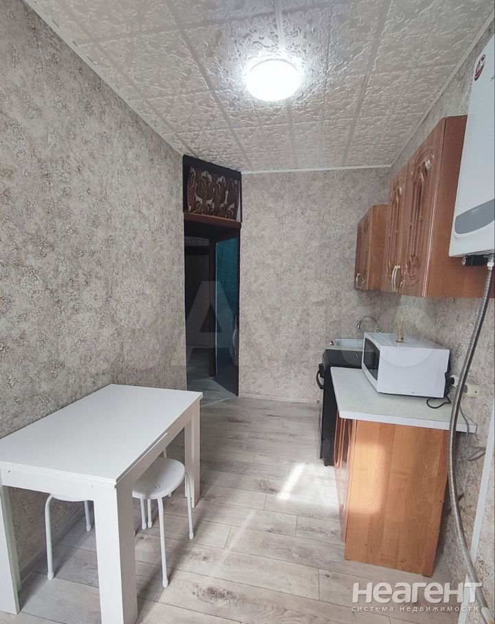 Продается 1-комнатная квартира, 35,9 м²