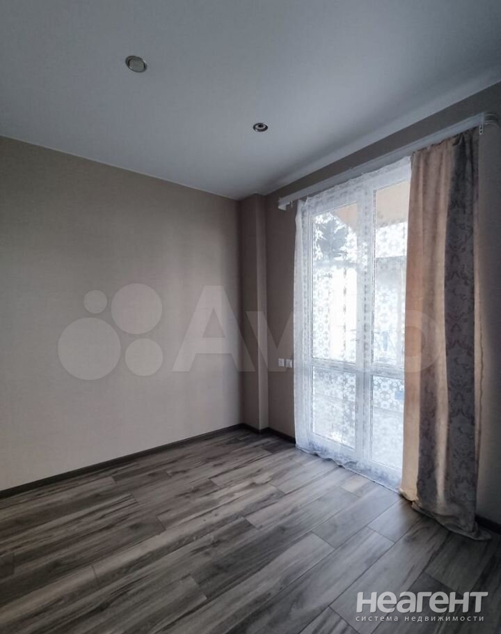 Продается 1-комнатная квартира, 19,6 м²