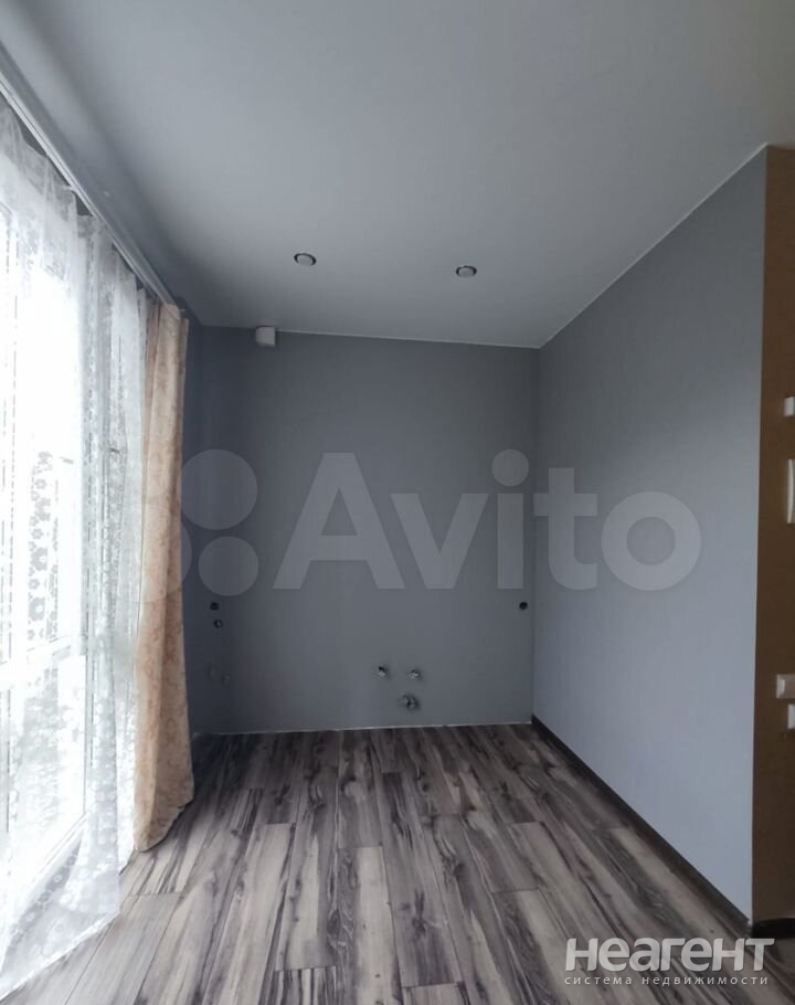 Продается 1-комнатная квартира, 19,6 м²