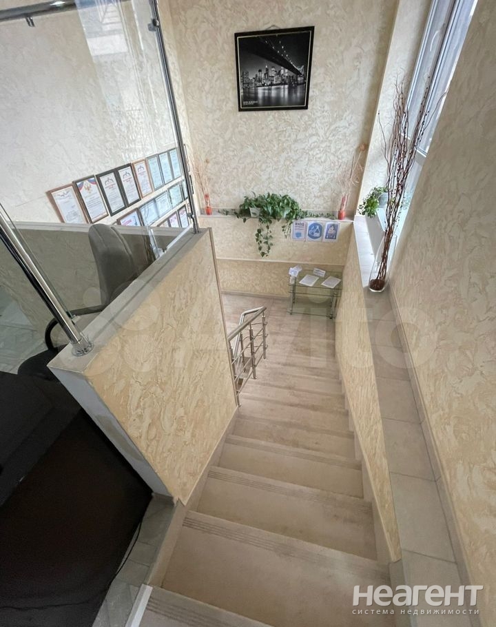 Продается 3-х комнатная квартира, 119 м²