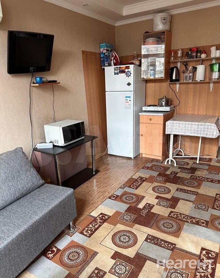 Продается 1-комнатная квартира, 18 м²