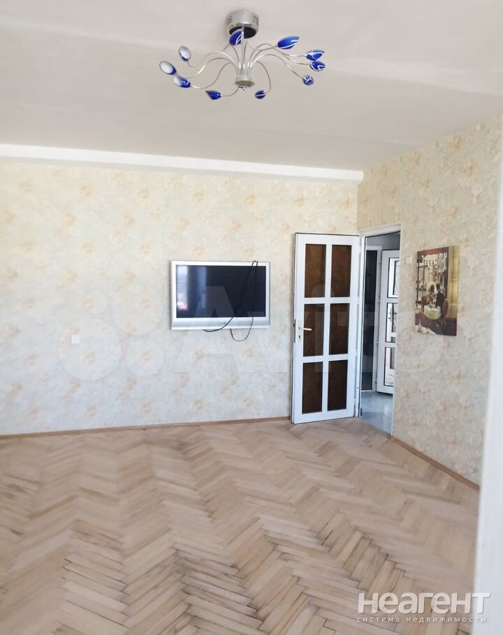 Продается 2-х комнатная квартира, 60 м²