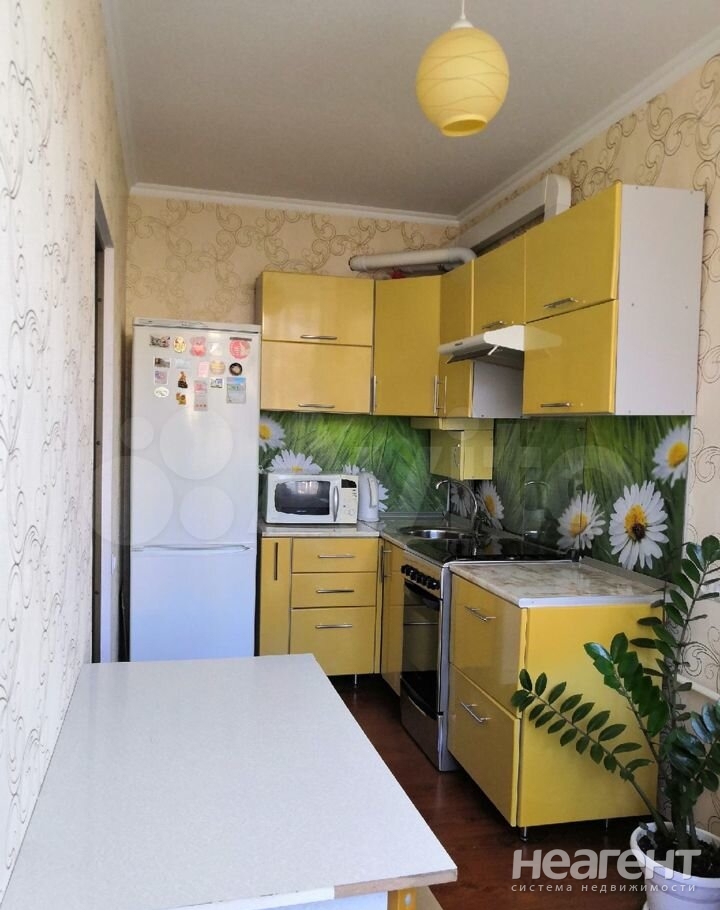 Продается 1-комнатная квартира, 32,7 м²