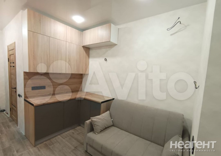 Продается 1-комнатная квартира, 18 м²