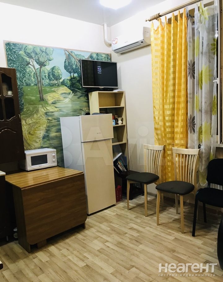 Продается 1-комнатная квартира, 24,1 м²