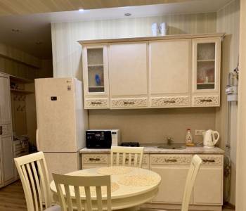 Продается 1-комнатная квартира, 35 м²