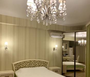 Продается 1-комнатная квартира, 35 м²
