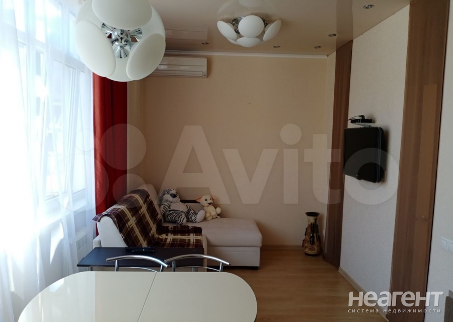 Продается 1-комнатная квартира, 34,4 м²