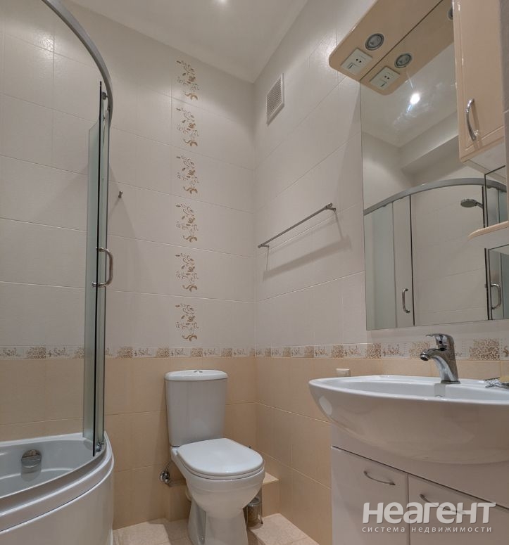 Продается 1-комнатная квартира, 28,4 м²