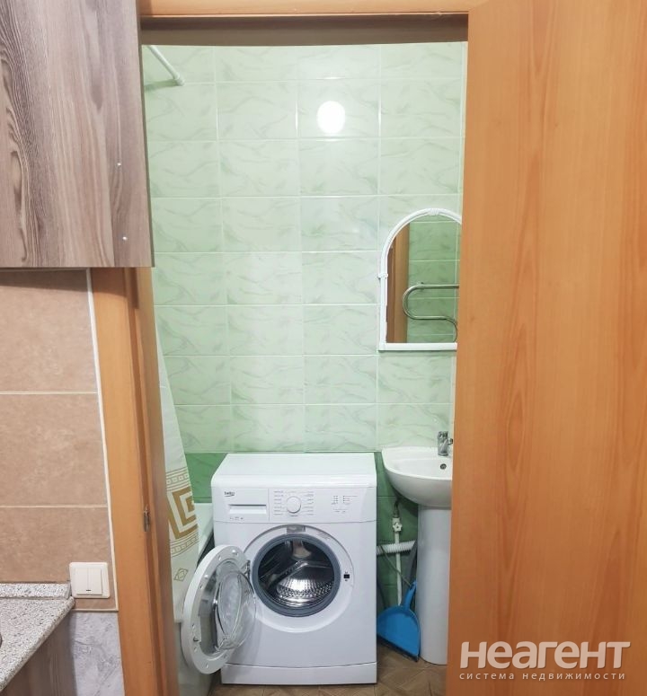 Продается 1-комнатная квартира, 18 м²