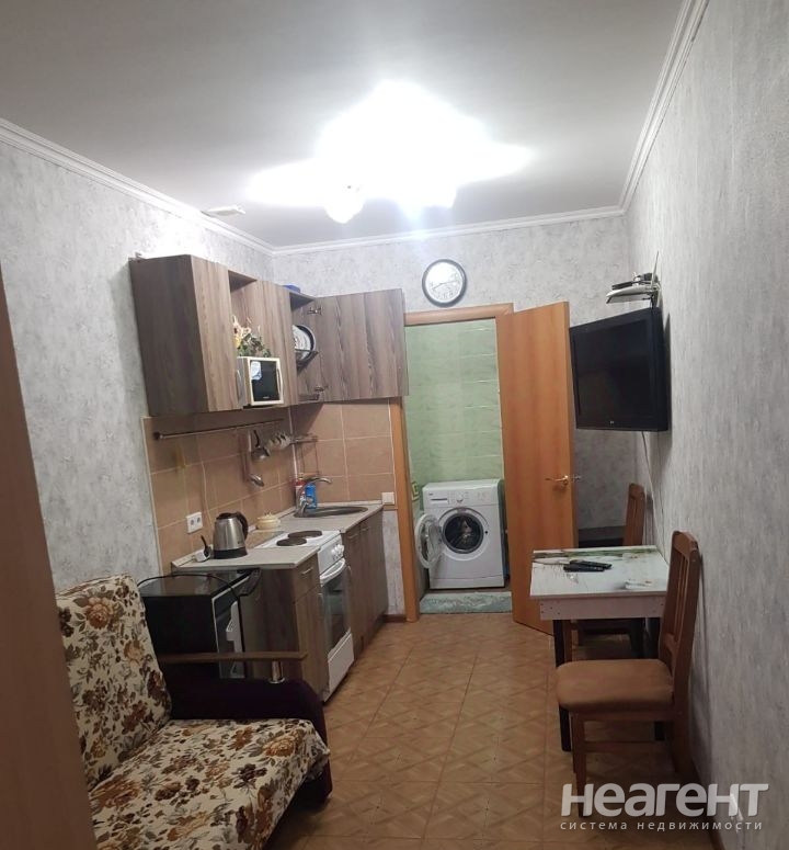 Продается 1-комнатная квартира, 18 м²