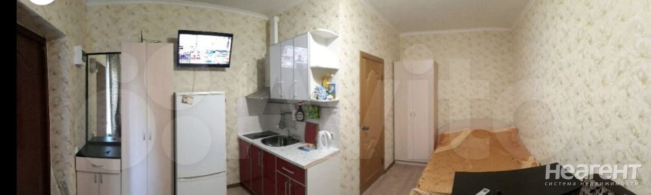 Продается 1-комнатная квартира, 32 м²